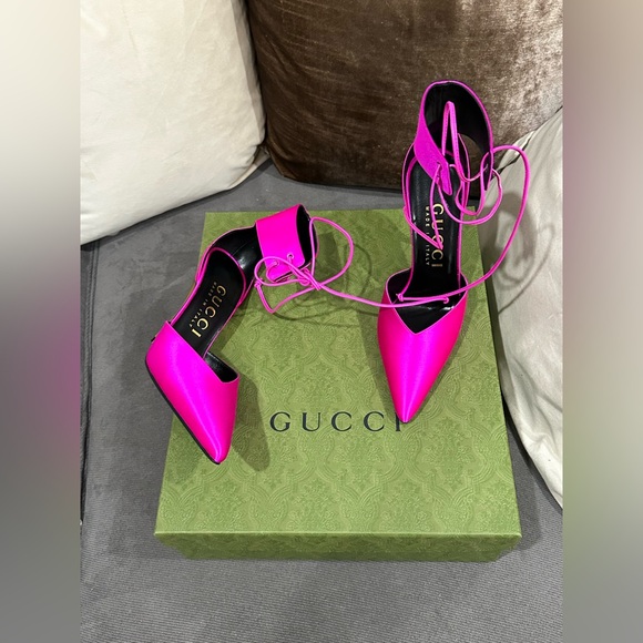 Gucci Satin Ankle-Cuff Heels - Picture 14 of 14